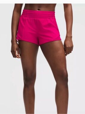 Lululemon Hotty Hot high rise 2.5”
